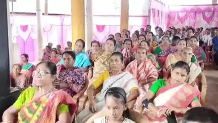 মোহনপুর: প্রধানমন্ত্রীর মন কি বাত অনুষ্ঠানে মোহনপুরে উপস্থিত কৃষিমন্ত্রী এবং বামুটিয়ায় ছিলেন পর্যটন মন্ত্রী