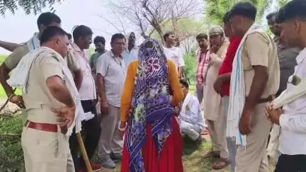 सिकराय: न्यायालय के आदेश के बाद महुखुर्द ग्राम पंचायत में हो रहे अतिक्रमण को प्रशासन ने किया ध्वस्त