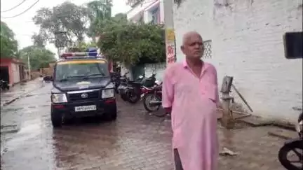 मऊरानीपुर: डाकखाने पर मिठाई की दुकान पर बुजुर्ग को टप्पेबाजों ने बनाया शिकार, 48 घंटे में तीन वारदात
