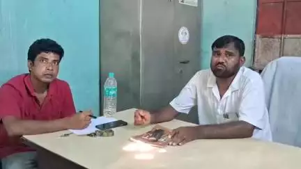 হেমতাবাদ: এলাকার সমিস্যা নিয়ে হেমতাবাদ বিডিও অফিসে ডেপুটেশনের ডাম বাম কংগ্রেসের, সাংবাদিক বৈঠকে জানালেন কংগ্রেস নেতা