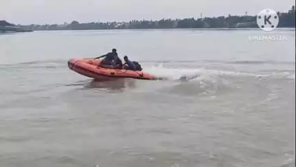 শ্রীরামপুর-উত্তরপাড়া: বৈদ্যবাটিতে গঙ্গায় হাত-পা-মুখ ধুতে গিয়ে তলিয়ে গেল যুবক, চলছে তল্লাশি