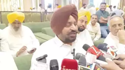 ਬਟਾਲਾ: ਜੱਗੂ ਭਗਵਾਨਪੁਰੀਆ ਦੀ ਮਾਤਾ ਦੇ ਹੋਏ ਕਤਲ ਮਾਮਲੇ 'ਤੇ ਡੇਰਾ ਬਾਬਾ ਨਾਨਕ ਤੋਂ ਵਿਧਾਇਕ ਗੁਰਦੀਪ ਰੰਧਾਵਾ ਨੇ ਕਿਹਾ ਇਹ ਹੈ ਸਿਆਸੀ ਕਤਲ