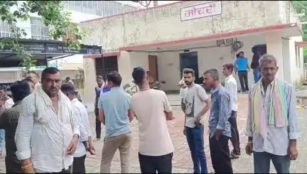 बांसवाड़ा: घाटोल थाना क्षेत्र की मोरड़ी मील के गेट पर सिक्योरिटी गार्ड की गिरने से मौत, शव पोस्टमार्टम के बाद परिजनों को सौंपा गया