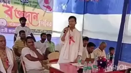 মানিকচক: রক্তের সংকট দূর করতে ভুতনি এলাকায় আয়োজিত হলো স্বেচ্ছায় রক্তদান শিবির
