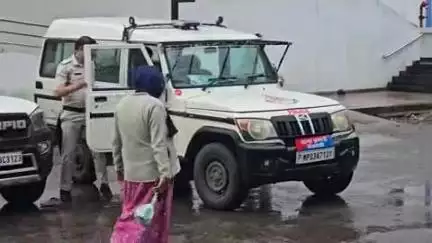 बैतूल नगर: लुटेरी दुल्हन जेवर व रुपए लेकर हुई फरार, प्रेमी को पहुंचाया सलाखों के पीछे, दुष्कर्म का आरोप लगाया
