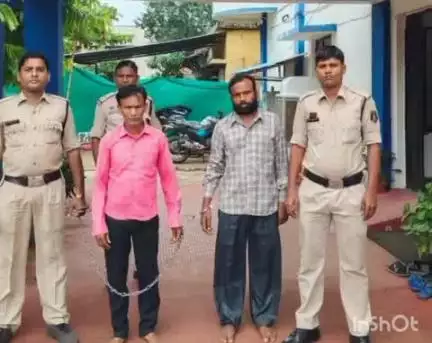 बिंद्रानवागढ़ गरियाबंद: गरियाबंद पुलिस ने धार्मिक भावनाओं को ठेस पहुँचाने वाले दो आरोपियों को किया गिरफ्तार