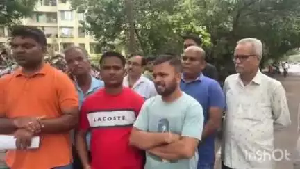 अंबरनाथ: बदलापूर येथील मोहन तुलसी विहार सोसायटीत कचऱ्याच्या साम्राज्यामुळे नागरिक त्रस्त #Jansamasya