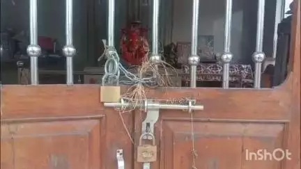 उज्जैन शहर: जिला अस्पताल परिसर में दुःखहरता गणेश को ठेकेदार ने ताले में बंद किया, पूजा न होने से श्रद्धालुओं में आक्रोश