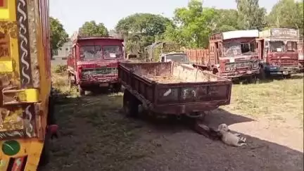 कवठे महांकाळ: कवठेमहांकाळ पोलीस स्टेशन आवारातून ट्रॉली चोरीला गेल्याचा आरोप, पोलिसांवरच संशय