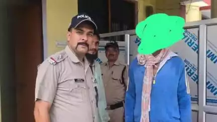 पाटी: रीठा साहिब पुलिस ने मजदूरों का सत्यापन न करने पर ठेकेदार का ₹10000 का काटा चालान
