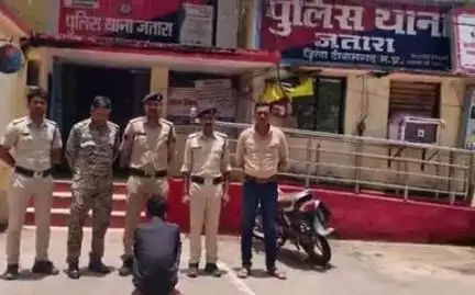 जतारा: जतारा पुलिस ने अपराध करने की नीयत से घूम रहे आरोपी को अवैध कट्टा व कारतूस के साथ किया गिरफ्तार