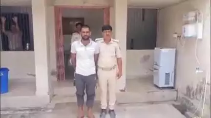 उचकागांव: उच्चका गांव थानां पुलिस ने एकडेरवा गांव से एक वारंटी को किया गिरफ्तार: थानाध्यक्ष