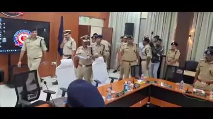 खुडैल: DGP पहुँचे पुलिस कंट्रोल रूम, प्रदेश में पुलिस बल की कमी से सहमत