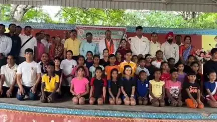 ବରଗଡ: ଜିଲ୍ଲା ଯୋଗାସନ କ୍ରୀଡ଼ା ପ୍ରତିଯୋଗିତା ସରକାରୀ ବାଳିକା ଉଚ୍ଚ ବିଦ୍ୟାଳୟ ବା ପିଏମ ଶ୍ରୀ ଉଚ୍ଚ ବିଦ୍ୟାଳୟରେ ହେଲା ଅନୁଷ୍ଠିତ