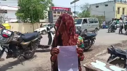 सरीला: सिकंदरपुरा में महिला ने सास पर प्रताड़ित कर घर से निकालने का आरोप लगाया, कोतवाली में दी तहरीर