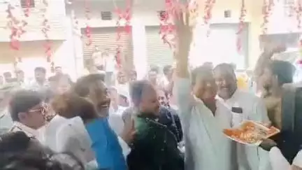 मेदिनीनगर (डालटनगंज): कनीराम चौक के पास मुहर्रम इंतेजामिया कमेटी जेनरल के कार्यालय का हुआ उद्घाटन