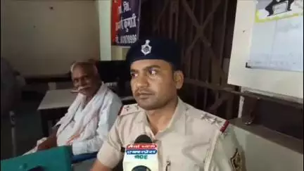 बोचहां: बोचहां थाना परिसर मे थानाध्यक्ष राकेश कुमार यादव ने मुहर्रम को लेकर की शान्ती समिति की बैठक,कहा डीजे पर रहेगा प्रतिबंध