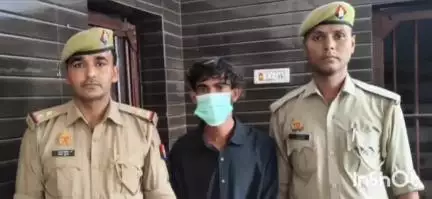 धामपुर: स्योहारा क्षेत्र से किशोरी को बहला-फुसला कर ले जाने वाले आरोपी को पुलिस ने गिरफ्तार कर किया चालान