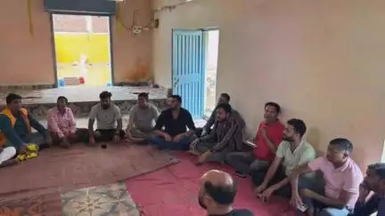 मंडला: इटावा में कथा वाचक के साथ हुई घटना को लेकर मंडला बंद करने की तैयारी, ओबीसी महासभा ने जिला मुख्यालय में की बैठक
