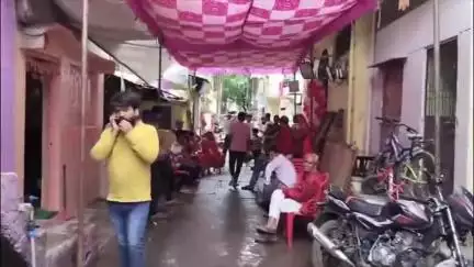 इंदौर: छत्रीपुरा में बदमाशों ने घर में चल रहे कार्यक्रम में किया हंगामा, पथराव से चार घायल