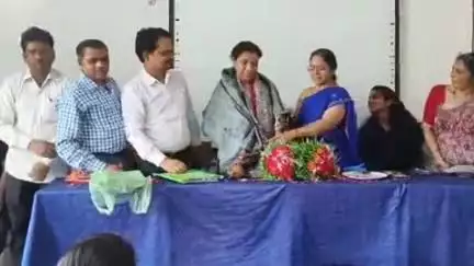 जतारा: जतारा शासकीय महाविद्यालय के प्रधानाध्यापक को स्टाफ और अखिल विद्यार्थी परिषद ने दी भावभीनी विदाई