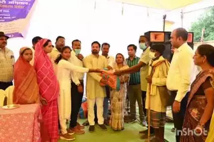 बैकुंठपुर: कोरिया में 107 टीवी मरीज नियमित रूप से कर रहे दवा का सेवन, सीएमएचओ ने कहा पौष्टिक आहार जरूरी