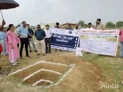 बैकुंठपुर: कोरिया जल संरक्षण में बना मॉडल, पांच प्रतिशत मॉडल जन भागीदारी से लगातार जल संरक्षण का निर्माण जारी