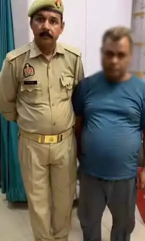 मुरादाबाद: सदर कोतवाली पुलिस ने भारी मात्रा में चरस की तस्करी करते हुए शातिर तस्कर को गिरफ्तार कर भेजा जेल