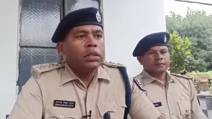 हथुआ: मीरगंज पुलिस ने पिस्टल और जिंदा कारतूस के साथ एक नाबालिग को पकड़ा