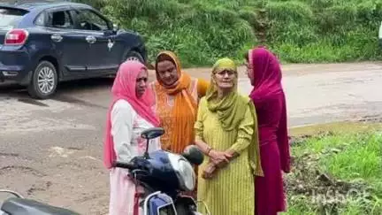 ढटवाल: बिझड़ी-दियोटसिद्ध रोड पर कार और स्कूटी की टक्कर, कोई हताहत नहीं, समझौते के चलते मामला पुलिस तक नहीं पहुंचा