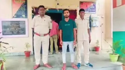 फुलवरिया: गोसाईं मांझा पुल के पास बाइक लूटकांड का अभियुक्त कालोपट्टी से गिरफ्तार, बाइक पहले ही बरामद
