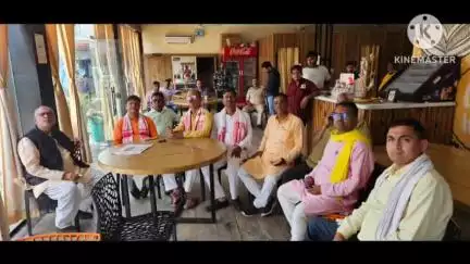 चलकुशा: बरही विधायक ने कार्यकर्ताओं संग सुना 'मन की बात' का 123वां एपिसोड