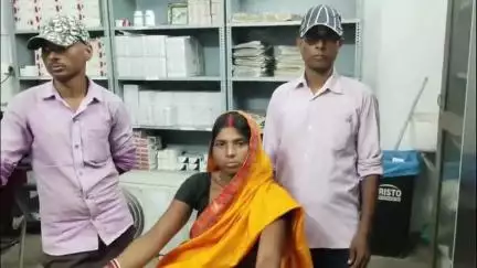 बेंगाबाद: बिजली बथान गांव में गाय चराने गई महिला पर जंगली सूअर का हमला, शांति देवी घायल, सदर अस्पताल में इलाज जारी