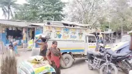 खजौली: खजौली पुलिस ने बाजार से 197 बोरी 7 स्टार नकली चावल जब्त किया