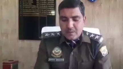सुंदर नगर: महिला ने व्यक्ति पर अभद्र भाषा का प्रयोग कर मान को हानि पहुंचाने का लगाया आरोप, पुलिस में दी शिकायत