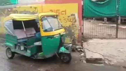 લીમડીચોક વિસ્તારમાં ગેરકાયદેસર ચાલતા કતલખાનાથી રહીશો પરેશાન મુખ્યમંત્રીને રજૂઆત
#Jansamasya