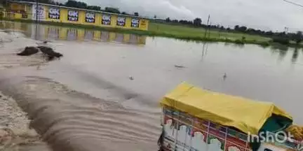 केवलारी: केवलारी क्षेत्र में नदी-नालों का जल स्तर बढ़ा, प्रशासन ने डूब क्षेत्र से दूर रहने की अपील की