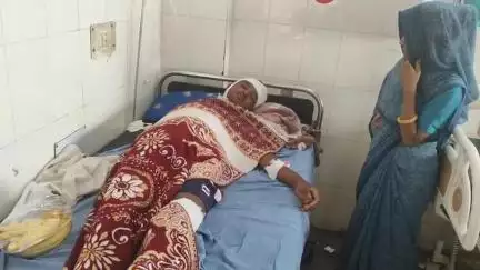 अकलेरा: अकलेरा के समीप बड़ी नदी मार्ग पर दो बाइकों की भिड़ंत, हादसे में बाइक सवार व्यक्ति घायल, जिला अस्पताल में भर्ती