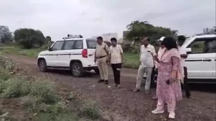 बुरहानपुर: हमीदपुरा, आजाद नगर, लोधीपुरा रोड पर अवैध कॉलोनियों की एसडीएम, तहसीलदार ने की जांच, कॉलोनाइजरों पर एफआईआर