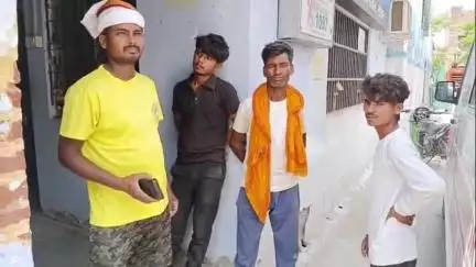 सिवान: माइक्रोफाइनेंस के जाल में फंसी महिला ने की आत्महत्या, तेजस्वी यादव ने जताया दुख
