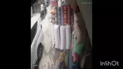 কলকাতা: কসবা কাণ্ডের অন্যতম অভিযুক্ত প্রমিত মুখার্জিকে নিয়ে চ্যাটার্জি হাট এলাকায় তার বাড়িতে গেলেন তদন্তকারীরা