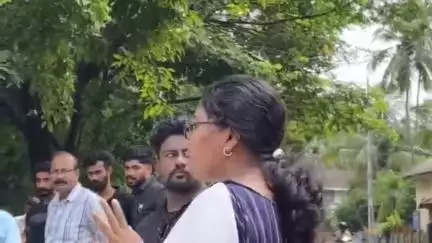 ഒറ്റപ്പാലം: ഇടവക വികാരിക്ക് സസ്പെൻഷൻ, ഷൊർണൂർ സി.എസ്.ഐ പള്ളിയിൽ ആരാധന ബഹിഷ്കരിച്ച് പ്രതിഷേധം