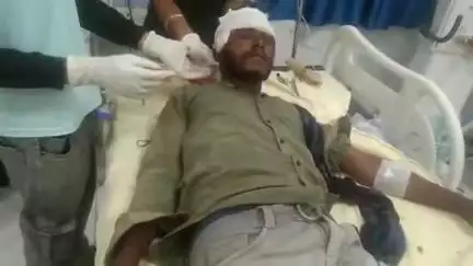 भीलवाड़ा: सिंदरी के बालाजी के समीप तेज रफ्तार बोलेरो जीप ने बाइक को मारी टक्कर, बाइक सवार युवक हुआ घायल