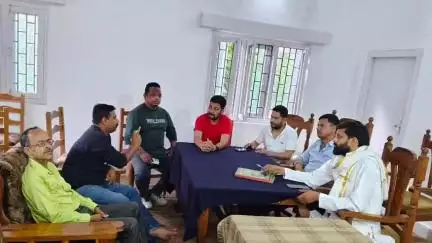 लोहाघाट: लोहाघाट विकास संघर्ष समिति की बैठक में विभिन्न समस्याओं पर किया गया मंथन