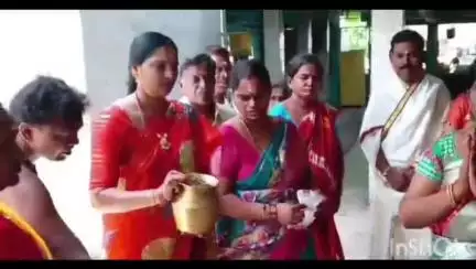 పిడుగురాళ్ల పట్టణంలో కనకదుర్గమ్మ తల్లికి ఆషాడ మాసం బోనాలు సమర్పించిన భక్తులు
