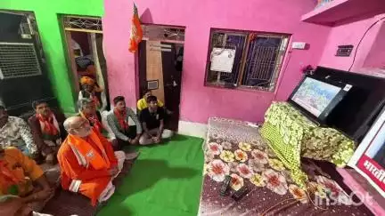 सिरोंज: ग्राम खोदूंपुर में विधायक उमाकांत शर्मा ने कार्यकर्ताओं के साथ सुनीं PM मोदी के 'मन की बात'