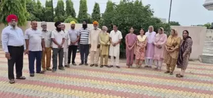 ਗੁਰਦਾਸਪੁਰ: ਘਰਾਲਾ 'ਚ ਸੰਯੁਕਤ ਕਿਸਾਨ ਮੋਰਚਾ ਨੇ ਕੀਤੀ ਜਬਰੀ ਜਮੀਨ ਐਕਵਾਇਰ ਕਰਨ ਦੇ ਮਾਮਲੇ ਨੂੰ ਲੈ ਕੇ ਮੀਟਿੰਗ , 2 ਜੁਲਾਈ ਦੀ ਰੈਲੀ ਦਾ ਕੀਤਾ ਐਲਾਨ