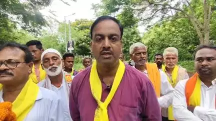 ଖଲ୍ଲିକୋଟ୍: ଅହିର ରେଜୀମେଣ୍ଟ ଗଠନକୁ ନେଇ ଉତ୍କଳ ଯାଦବ ମହାସଭାର କଳସ ଯାତ୍ରା, ହରିଡାମୂଳ ଠାରେ ପ୍ରତିକ୍ରିୟା ରଖିଲେ କ୍ରିତବାସୀ ବେହେରା