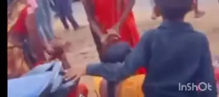मेराल: मेराल थाना क्षेत्र के हारादाग मोड़ पर दो बाइक की टक्कर, दो की मौत, एक घायल