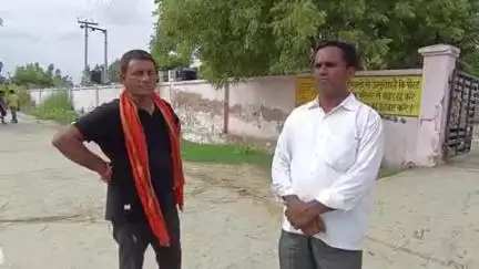 फतेहपुर: राधानगर के 50 न0 गेट जयरामनगर में संदिग्ध अवस्था में महिला की घर में हुई मौत, हत्या का आरोप, पुलिस ने कराया पोस्टमार्टम